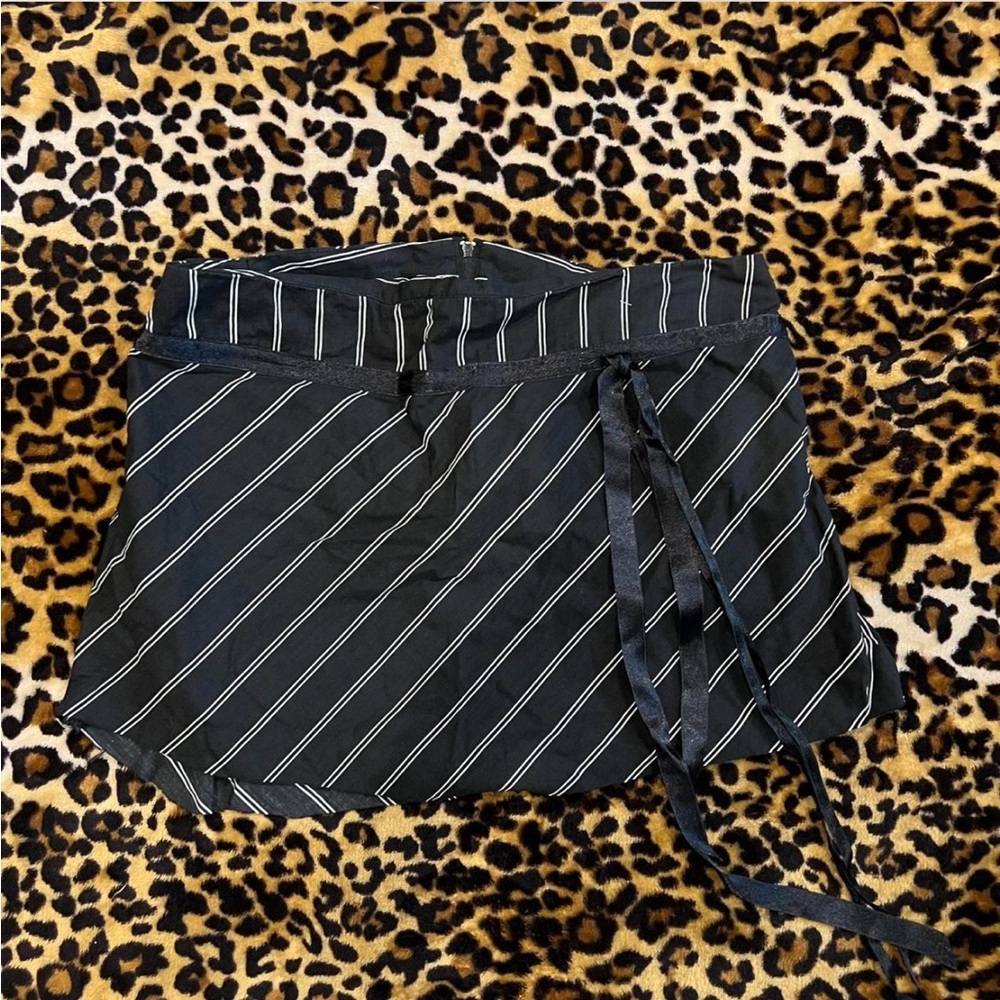 Tracy Evans Black and Tan Asymmetrical Mini Wrap Skirt